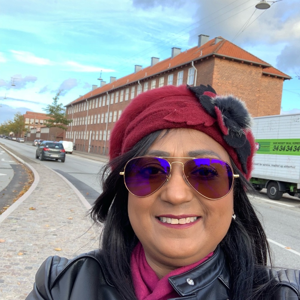 Meet your Posher, Vanessa